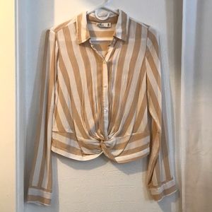 Hollister Long Sleeve Crop Button Up
